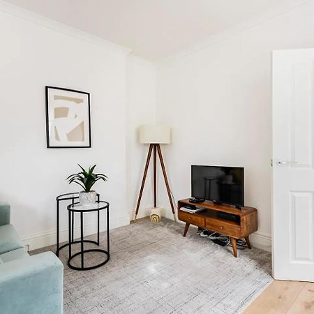Stylish One Bedroom Apartment In Greater 伦敦 外观 照片
